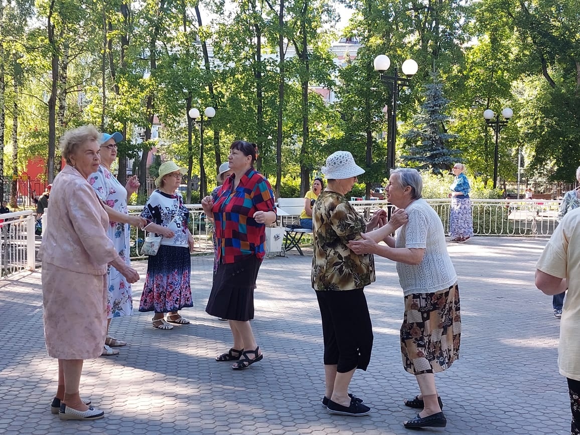 Нескучный вечер в парке