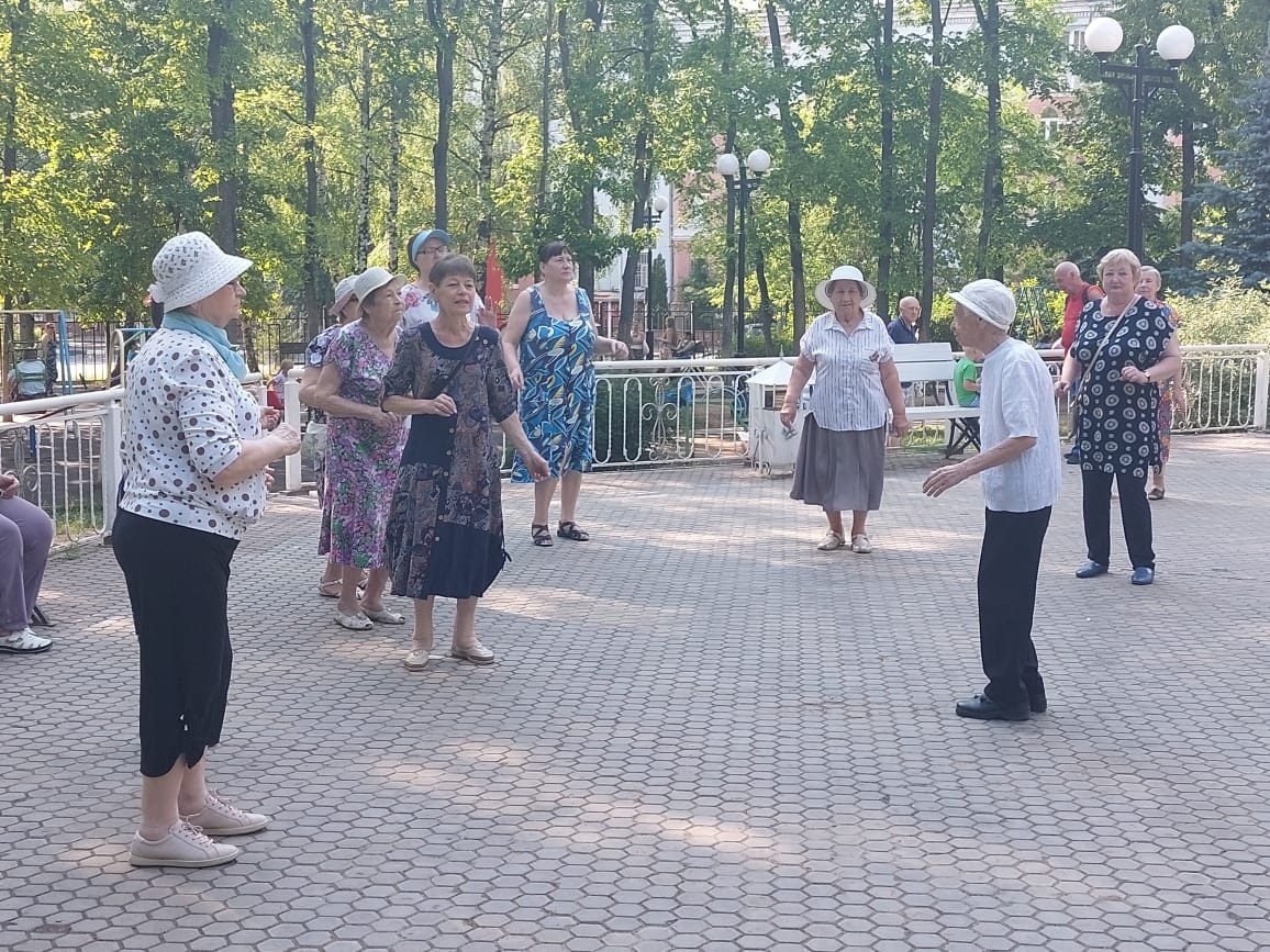 Летний танец