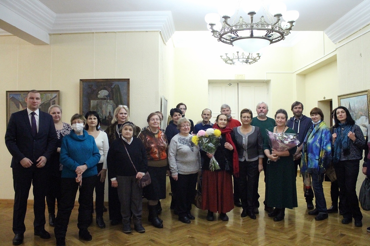 Палитра времени.