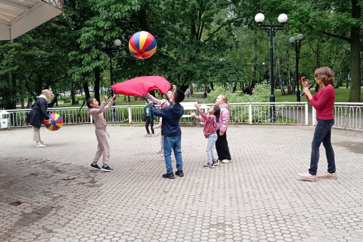 "Игры великанов"