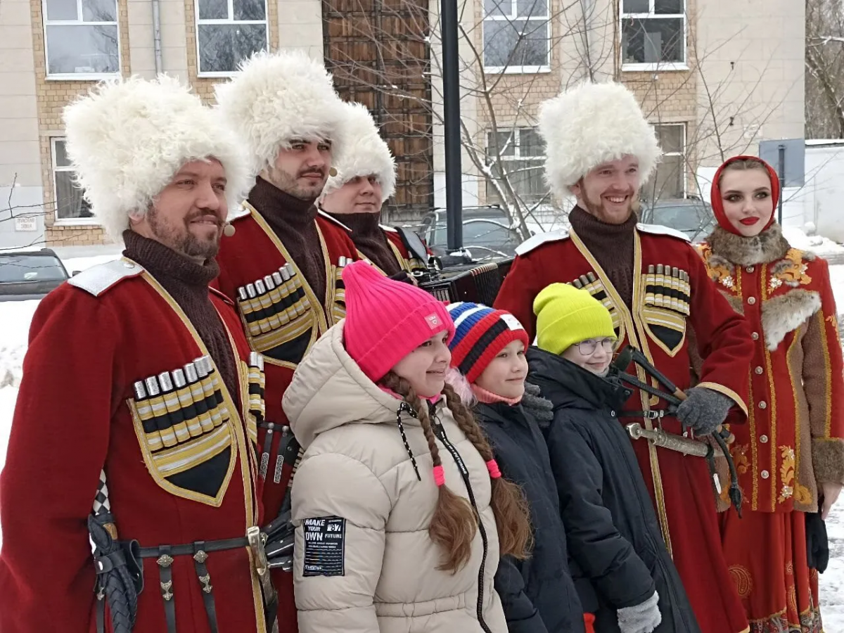 Разрешите поздравить?