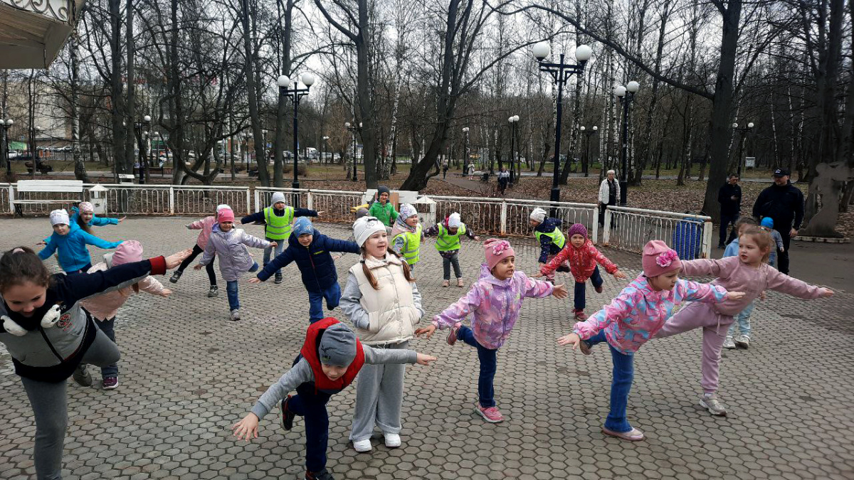 "Звёзлы зовут"
